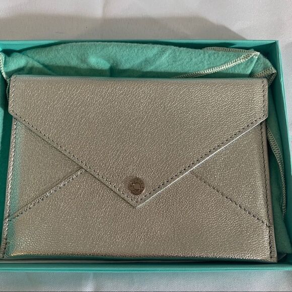 Tiffany & Co  Leather Card Case - New - Picture 7 of 8